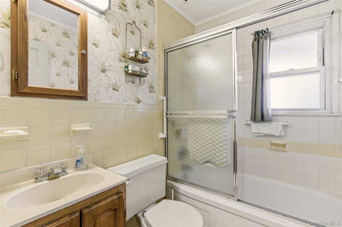 #10 photo, 2377 Stewart Avenue, 长岛 西布雷 Westbury , NY 11590