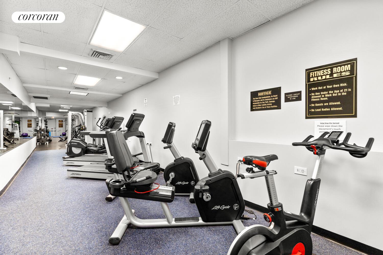 #15 photo, 2 S END Avenue, מנהטן Battery Park City , NY 10280