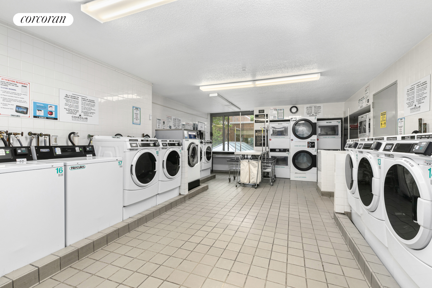 #19 photo, 2 S END Avenue, מנהטן Battery Park City , NY 10280