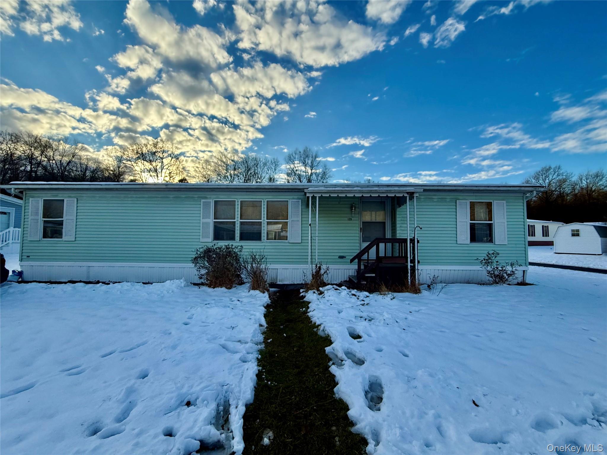 #1 photo, 129 Brittany Terrace, Rock Tavern , NY 12575