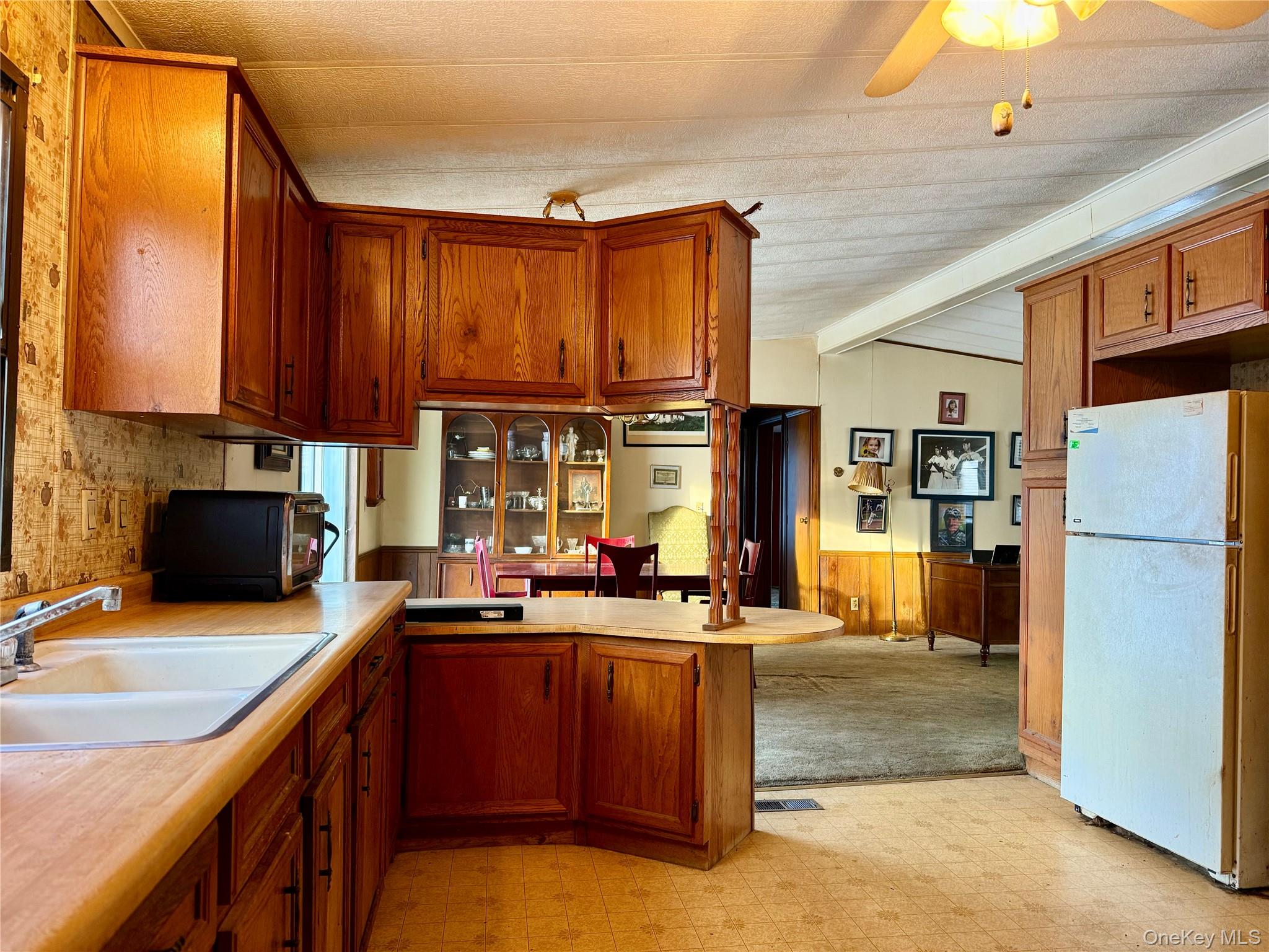 #13 photo, 129 Brittany Terrace, Rock Tavern , NY 12575