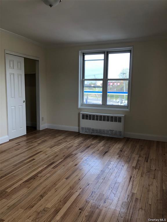 #12 photo, 1296 Midland Avenue, Yonkers , NY 10704