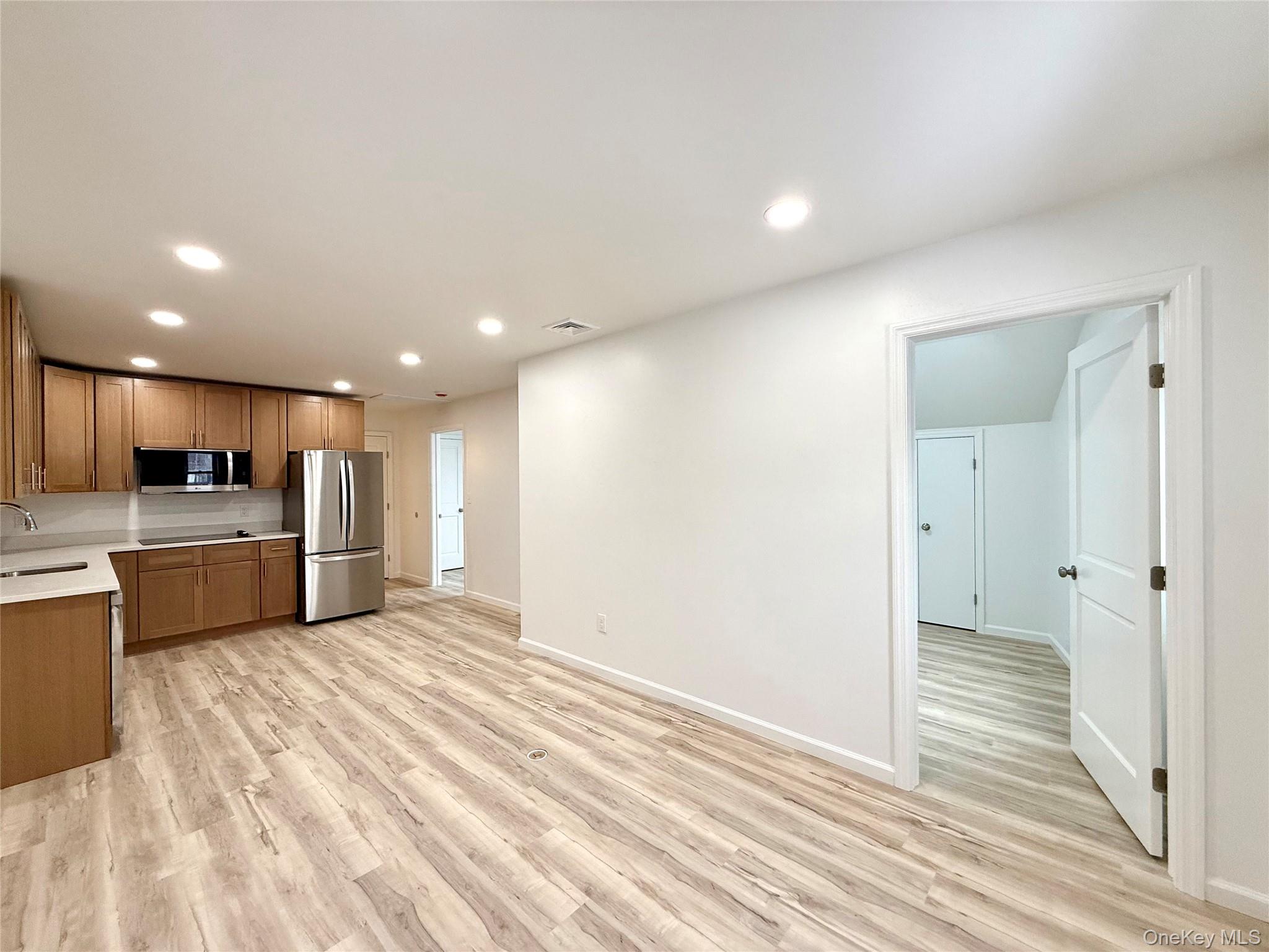 #3 photo, 728 Route 6, Mahopac , NY 10541