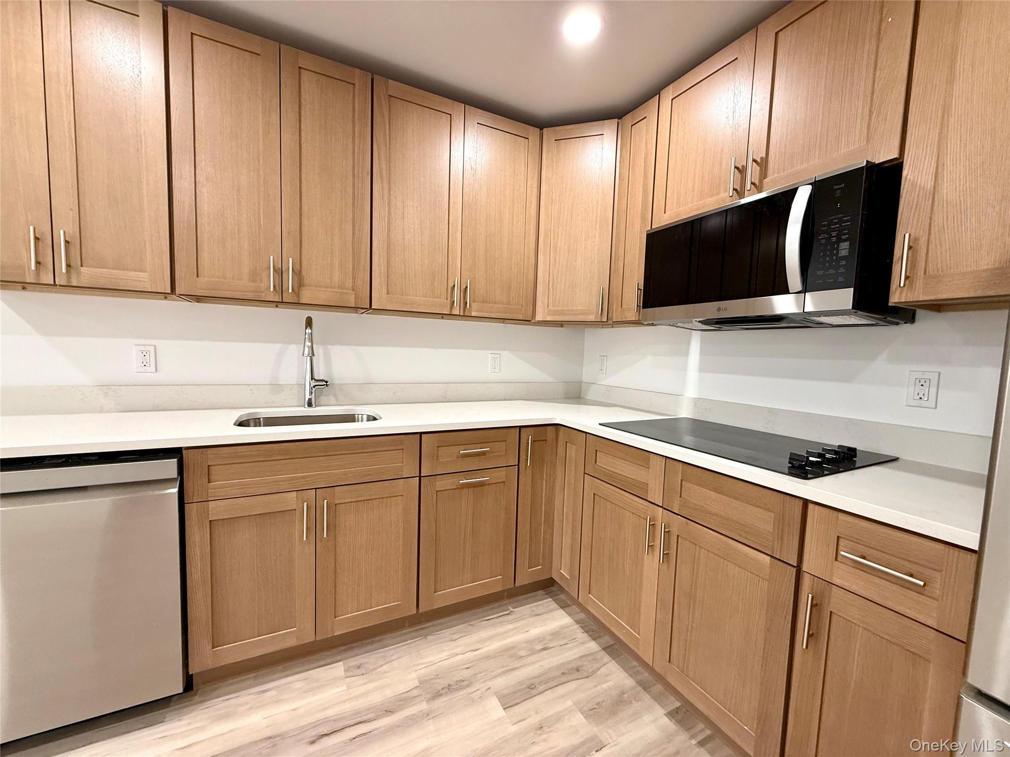 #4 photo, 728 Route 6, Mahopac , NY 10541