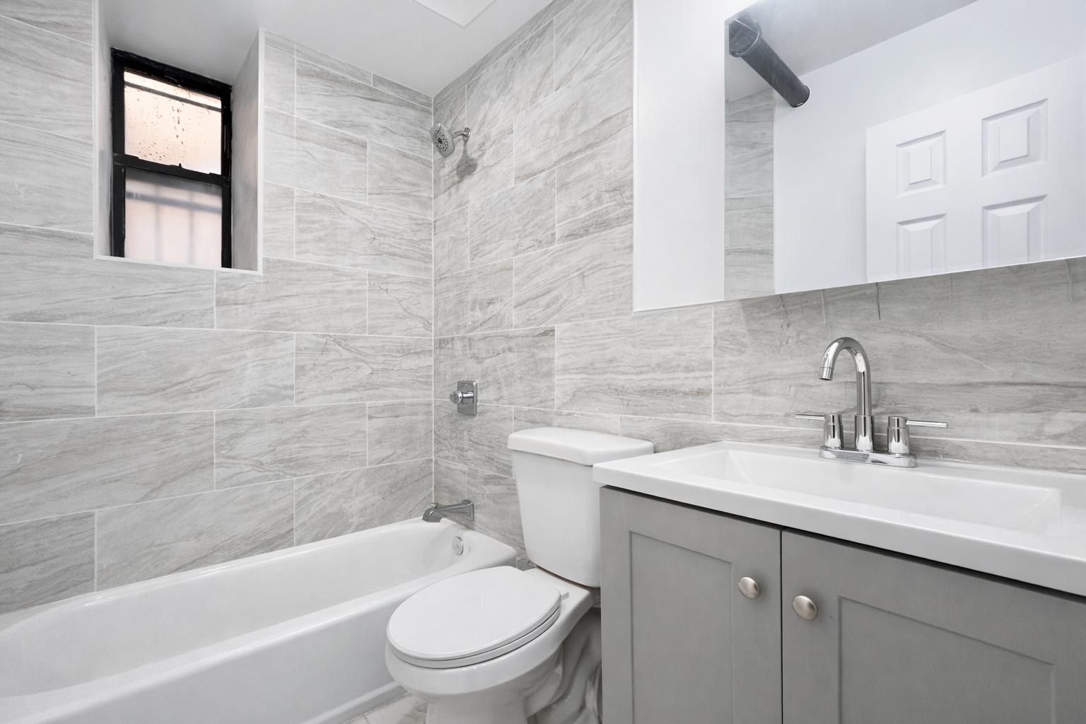 #13 photo, New York City, Washington Heights , NY 10032