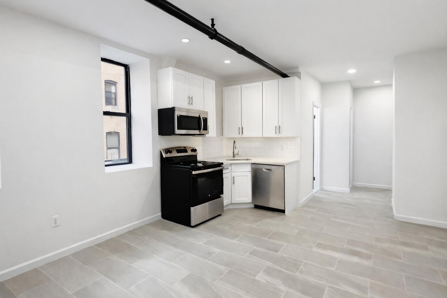 #5 photo, New York City, Washington Heights , NY 10032