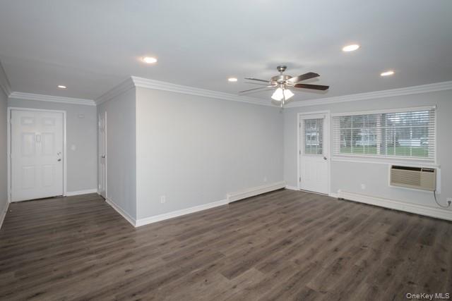 #4 photo, 652 Veterans Highway, सफ़ोक काउंटी Hauppauge , NY 11788