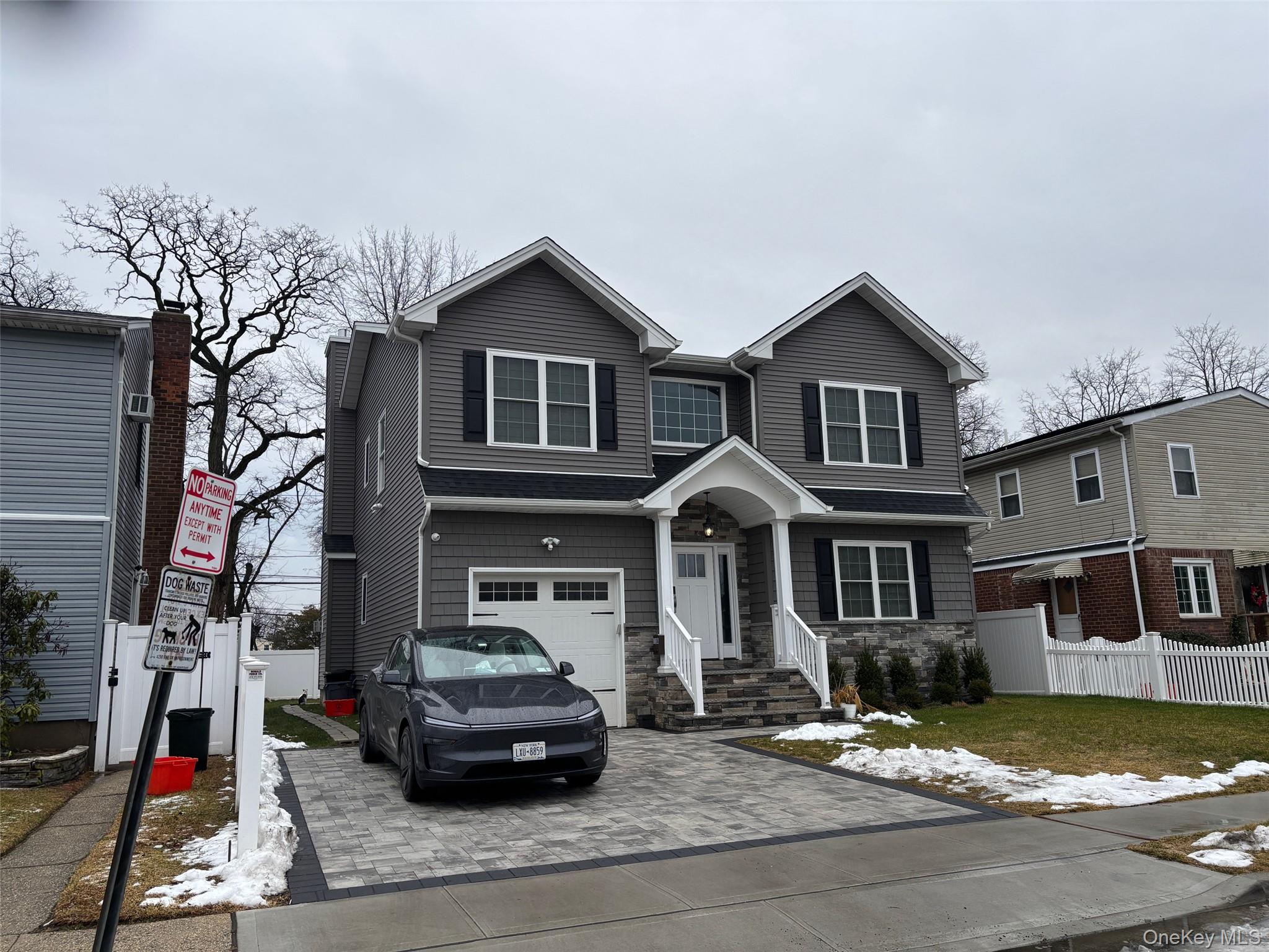 #2 photo, 1366 E Street, Elmont , NY 11003