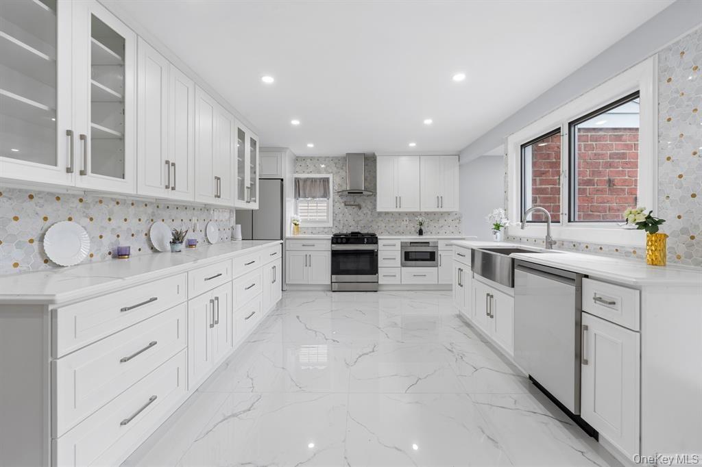 #4 photo, 2754 Natta Boulevard, Нассау ‖ Bellmore , NY 11710