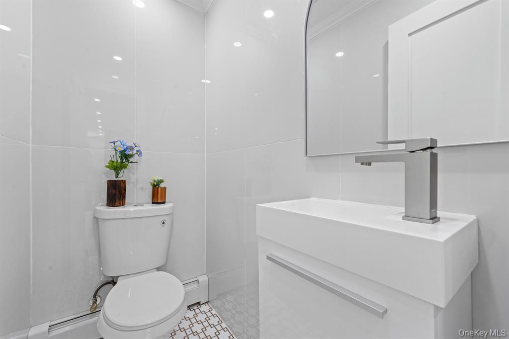 #9 photo, 2754 Natta Boulevard, Нассау ‖ Bellmore , NY 11710