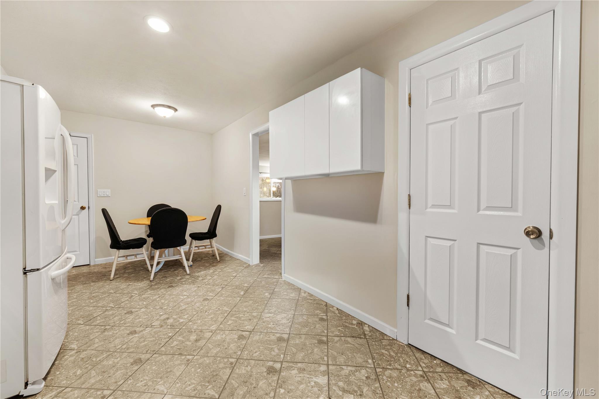 #11 photo, 64 Wright Avenue, सफ़ोक काउंटी Deer Park , NY 11729