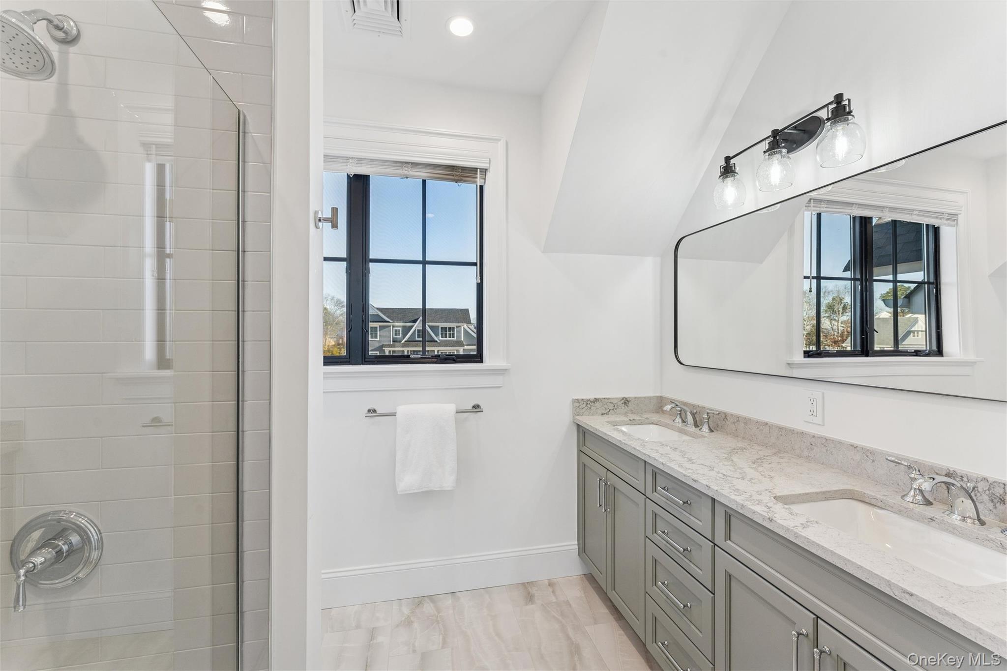 #11 photo, 3 Margareta Court, सफ़ोक काउंटी Westhampton Beach , NY 11978