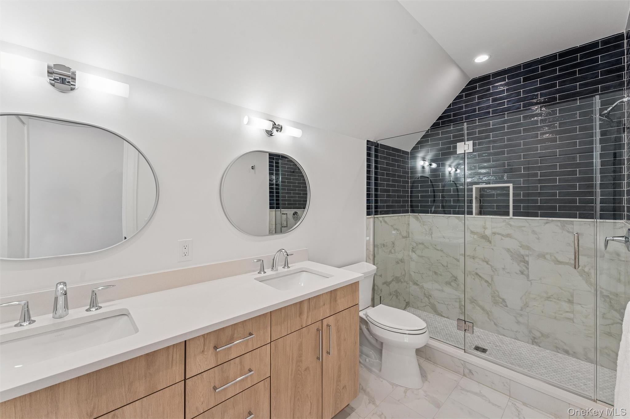 #13 photo, 3 Margareta Court, सफ़ोक काउंटी Westhampton Beach , NY 11978