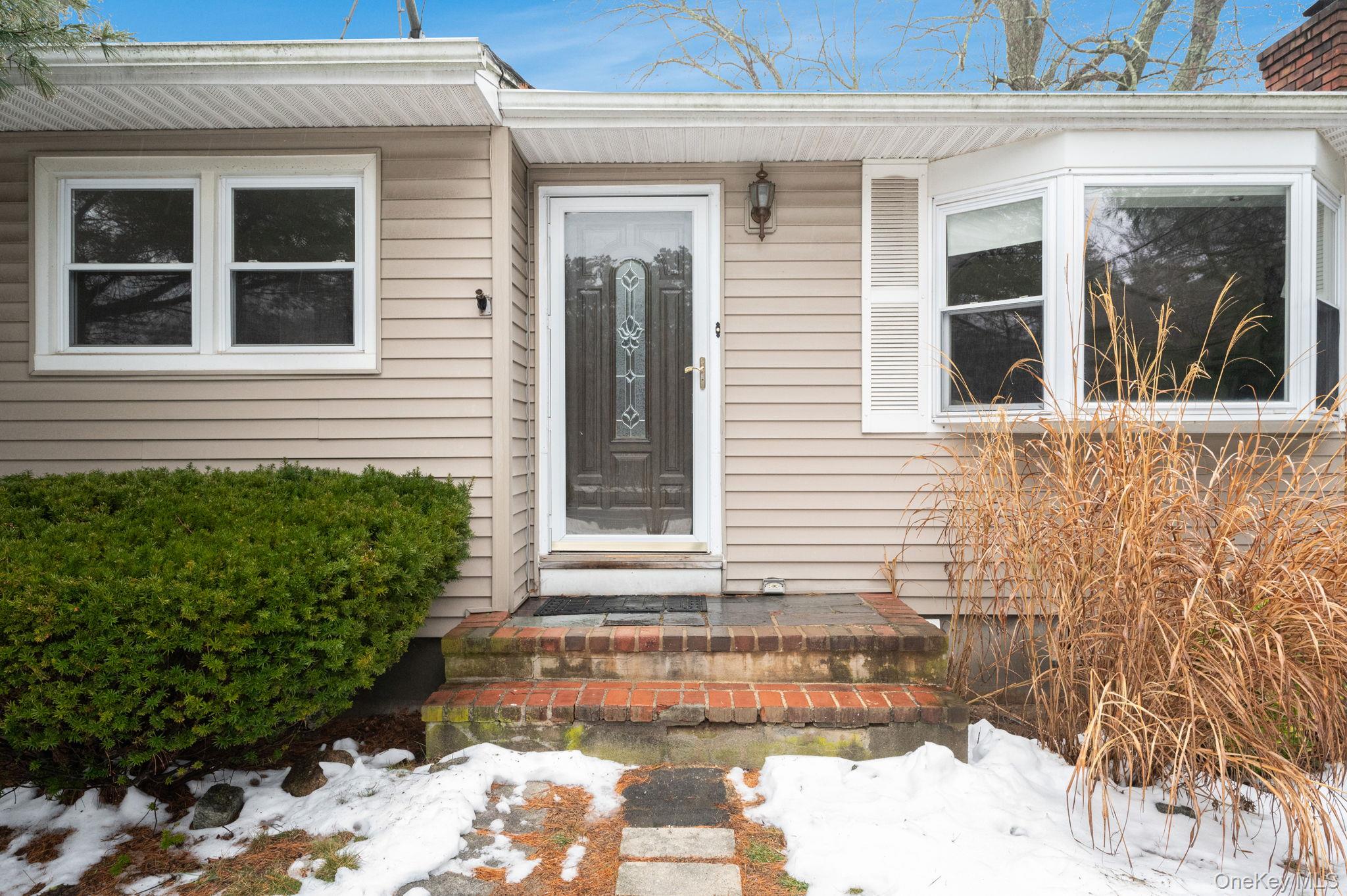 #2 photo, 1447 N Ocean Avenue, Саффолк ‖ Medford , NY 11763