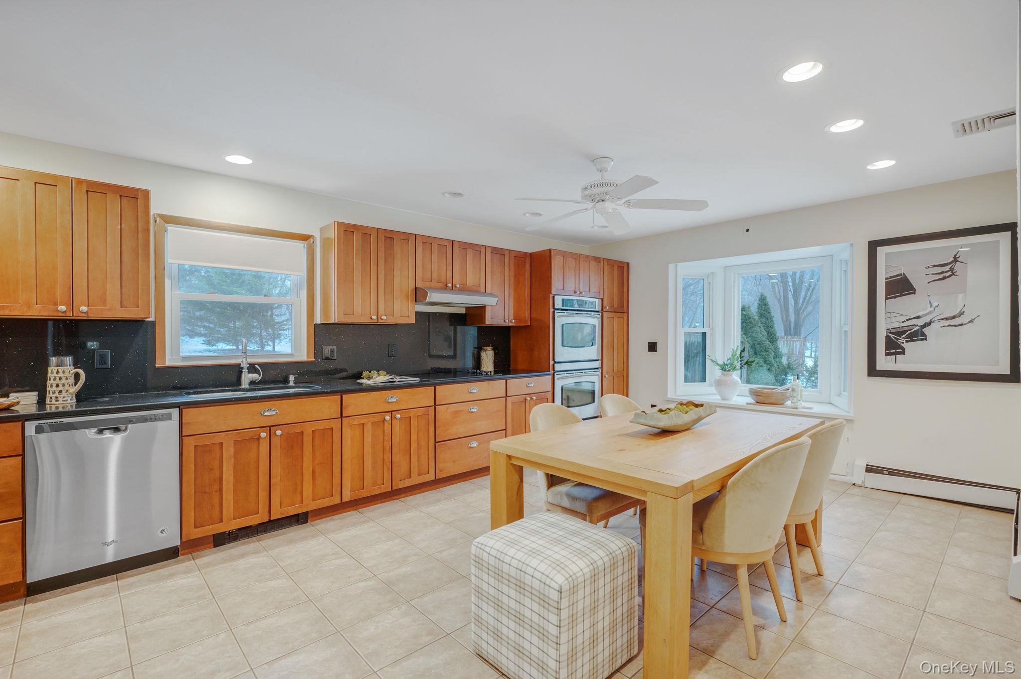 #7 photo, 1447 N Ocean Avenue, Саффолк ‖ Medford , NY 11763