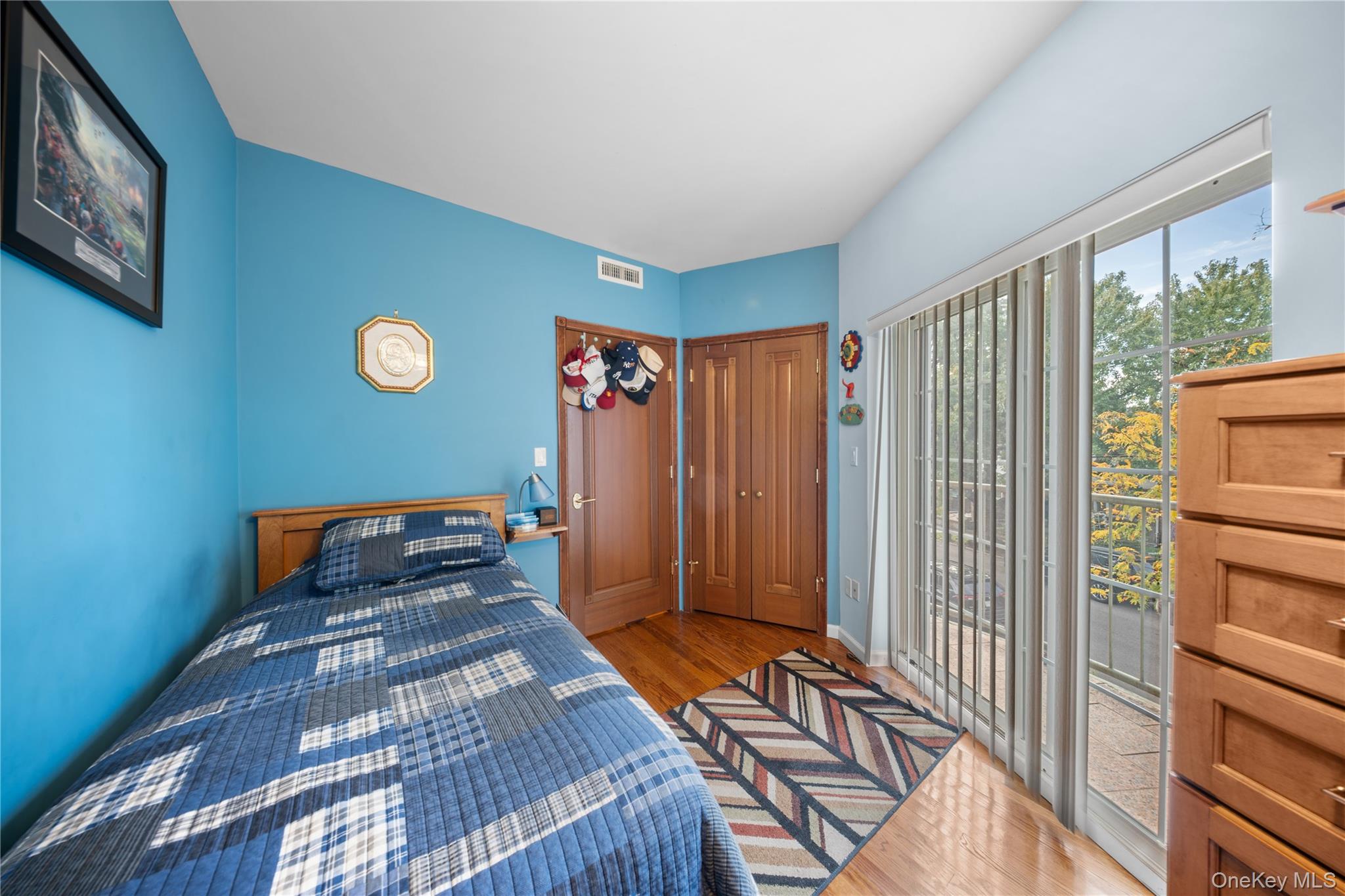 #10 photo, 5351 63rd Street, 뉴욕퀸즈 Maspeth , NY 11378