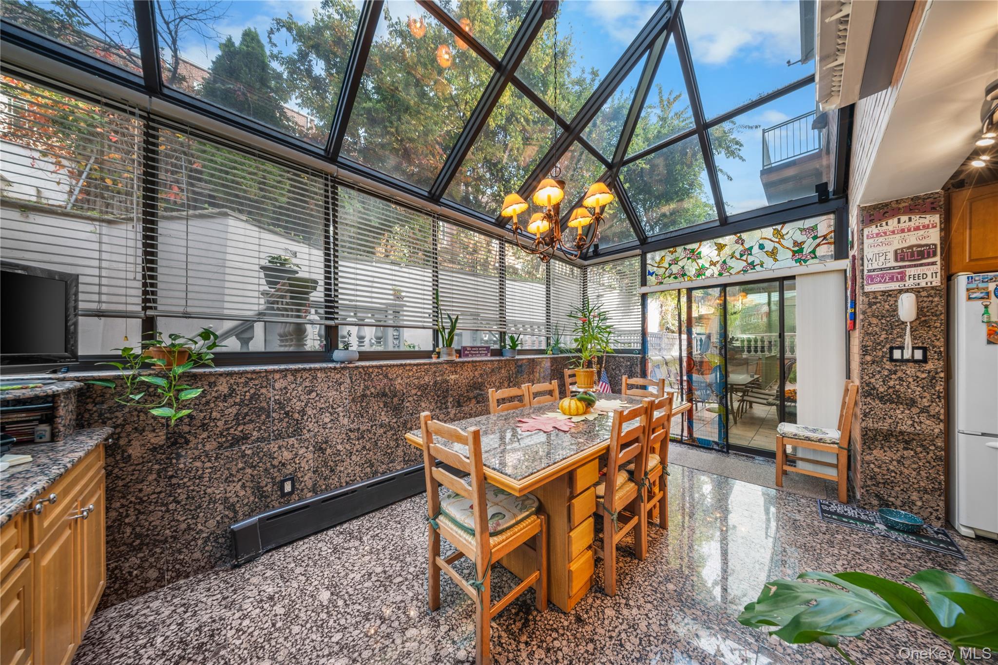 #5 photo, 5351 63rd Street, 뉴욕퀸즈 Maspeth , NY 11378