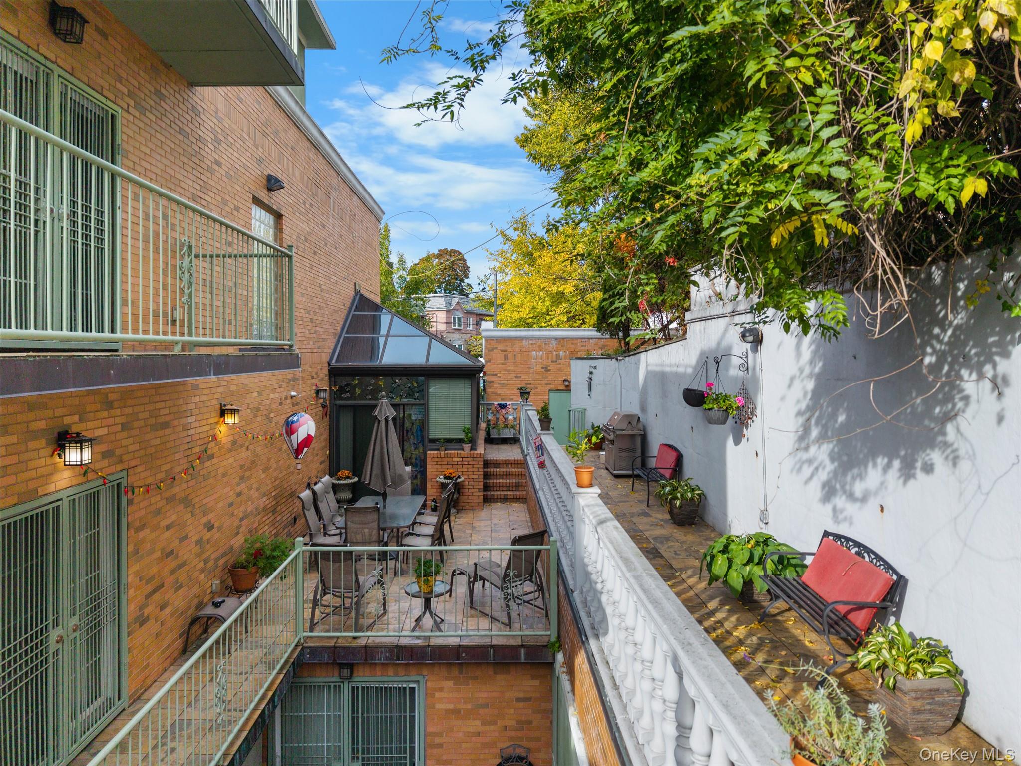 #7 photo, 5351 63rd Street, 뉴욕퀸즈 Maspeth , NY 11378