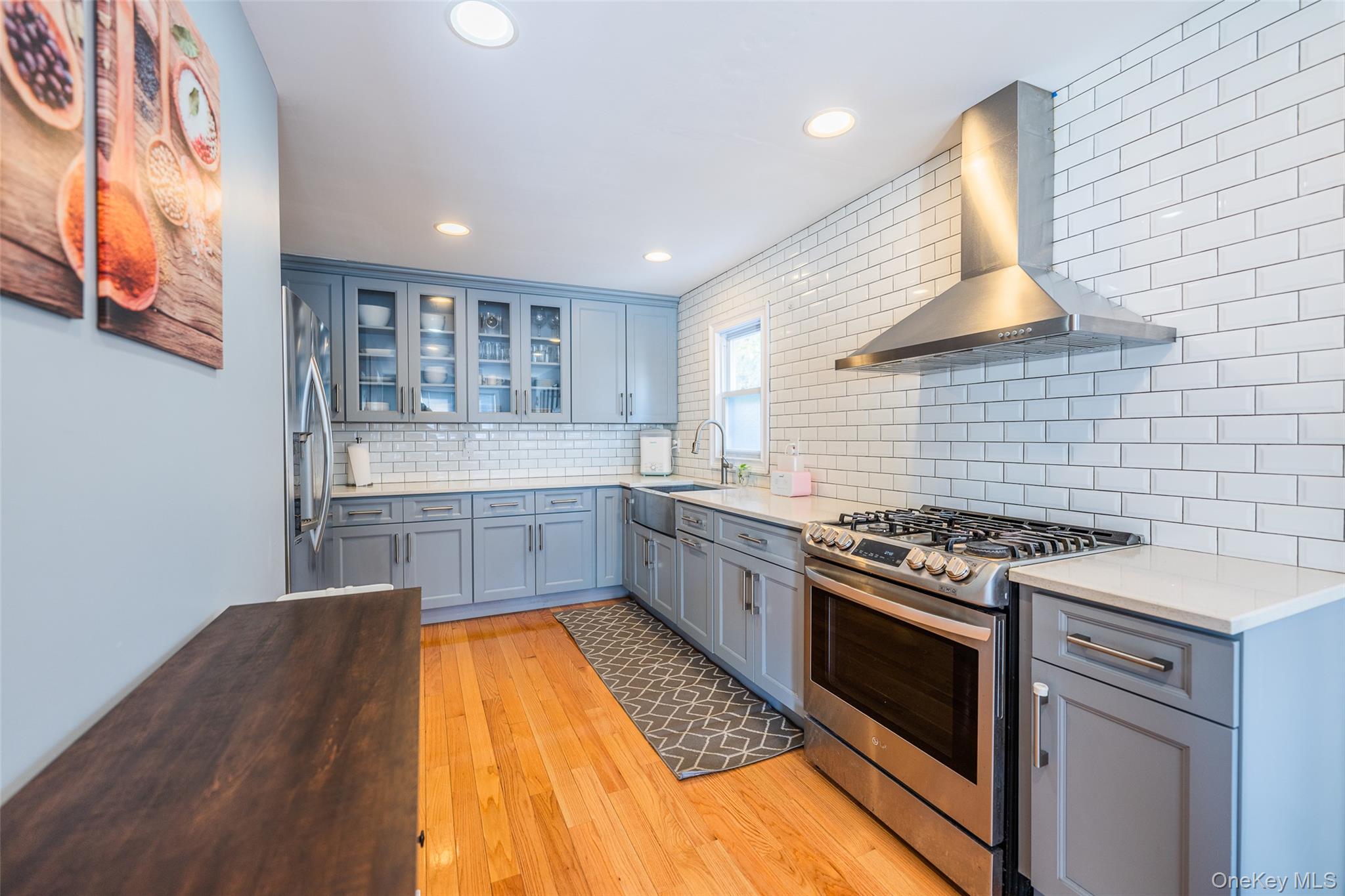 #17 photo, 94 Sheridan Boulevard, Нассау ‖ Mineola , NY 11501