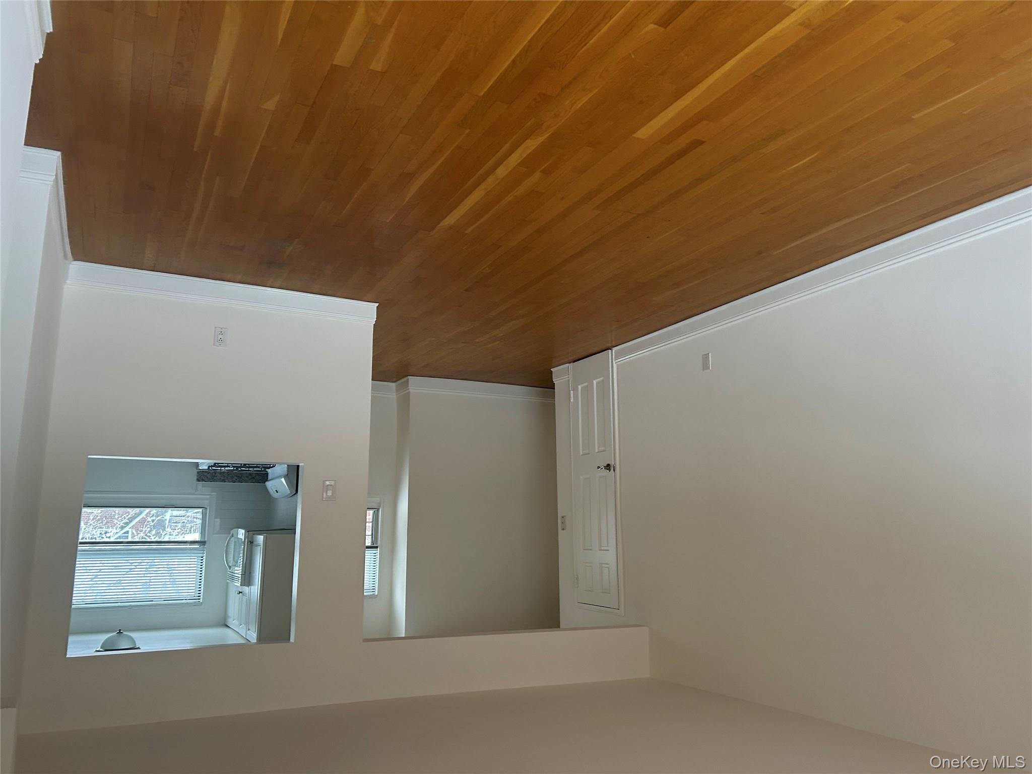 #6 photo, 15 Schenck Avenue, Нассау ‖ Great Neck , NY 11021