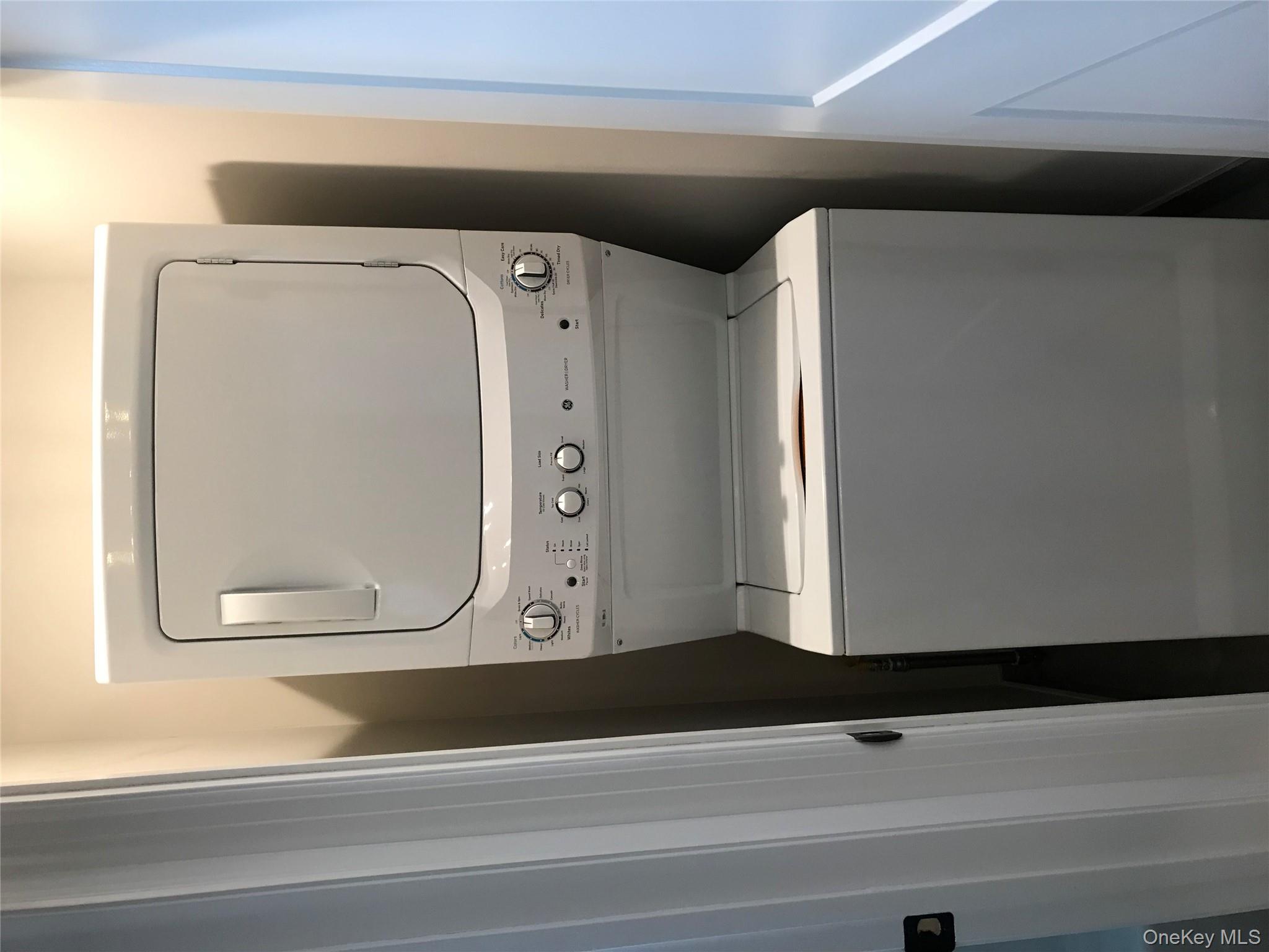 #10 photo, 251 Main Street, सफ़ोक काउंटी Northport , NY 11768