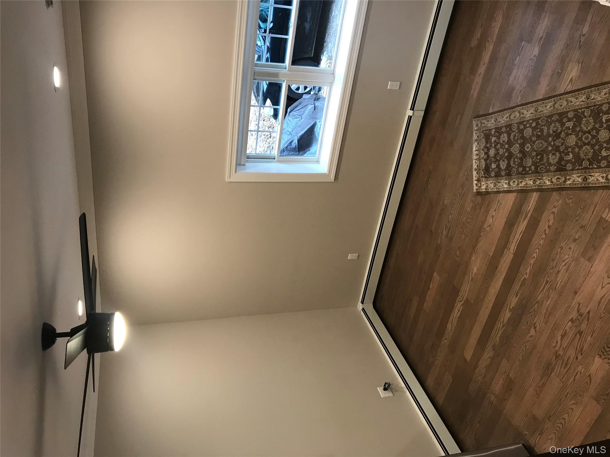 #4 photo, 251 Main Street, सफ़ोक काउंटी Northport , NY 11768