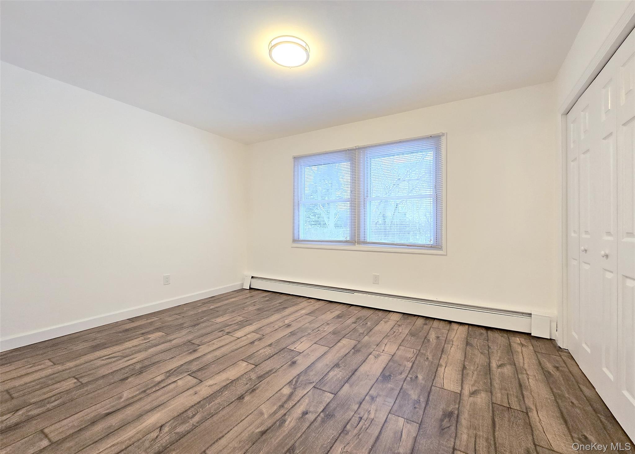 #20 photo, 35 Segatogue Lane, सफ़ोक काउंटी South Setauket , NY 11720