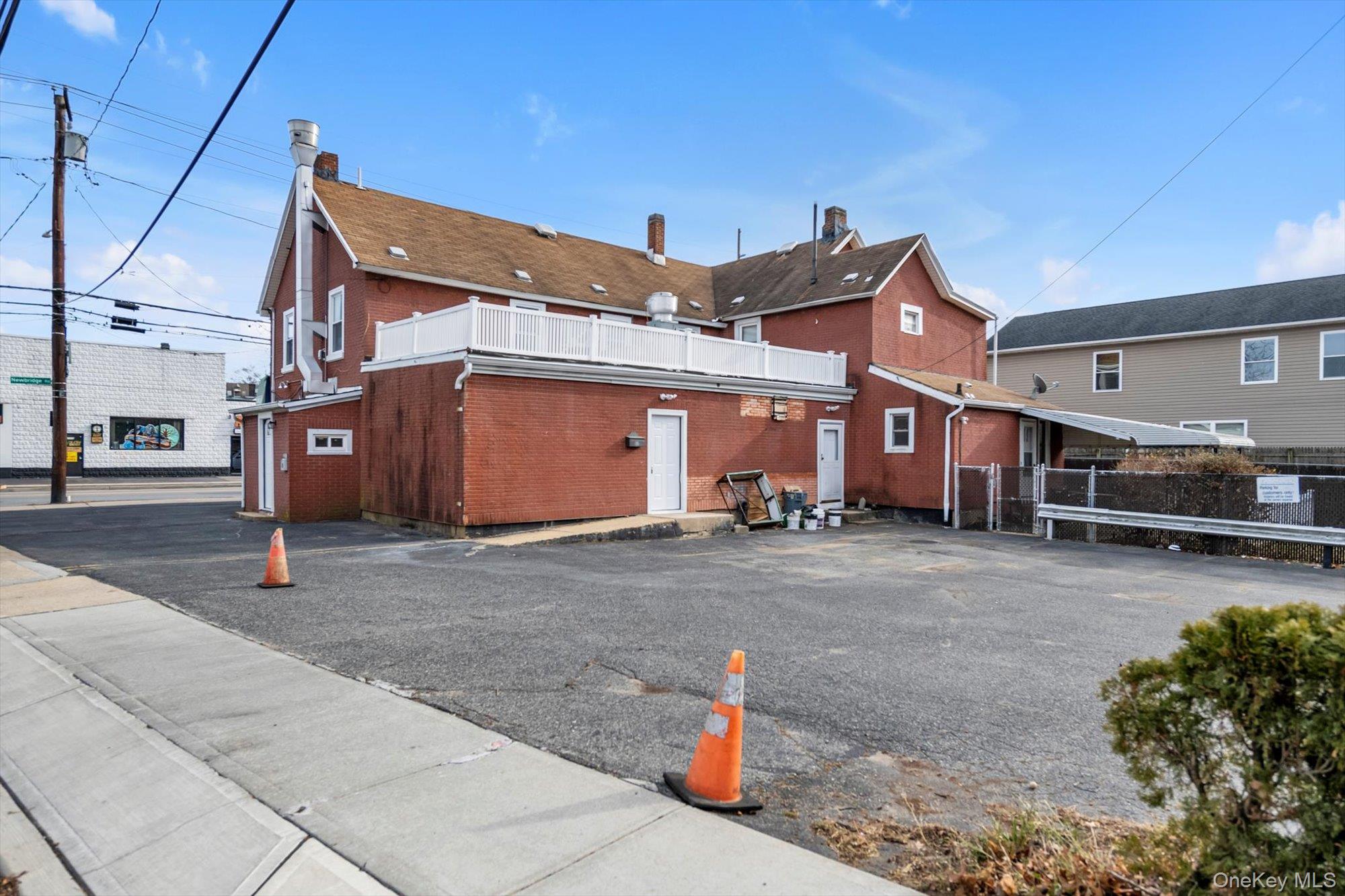 #20 photo, 1354 Newbridge Road, Bellmore , NY 11710