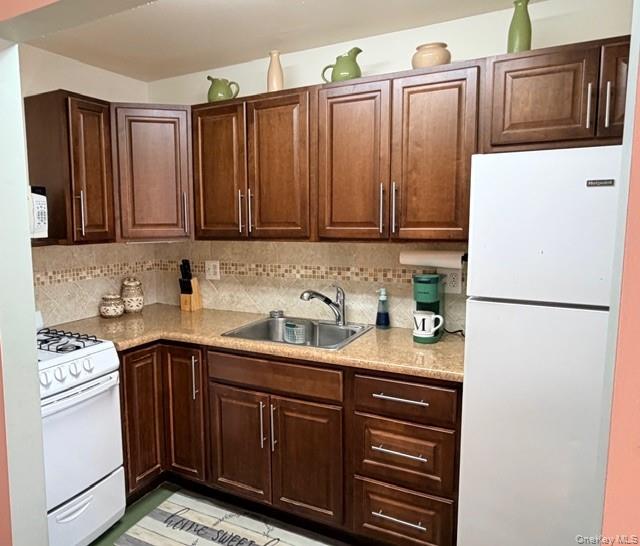 #5 photo, 4716 Wilshire, Саффолк ‖ Oakdale , NY 11769