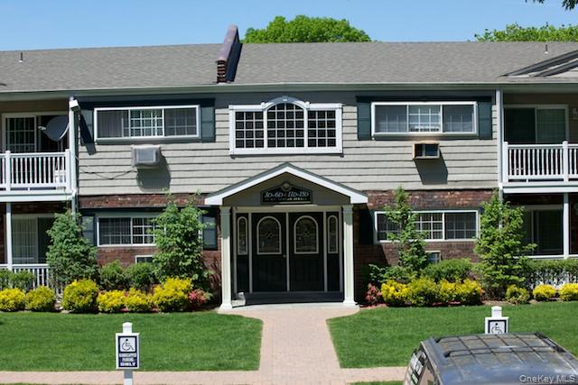 #1 photo, 68 Mount Vernon Avenue, Patchogue , NY 11772