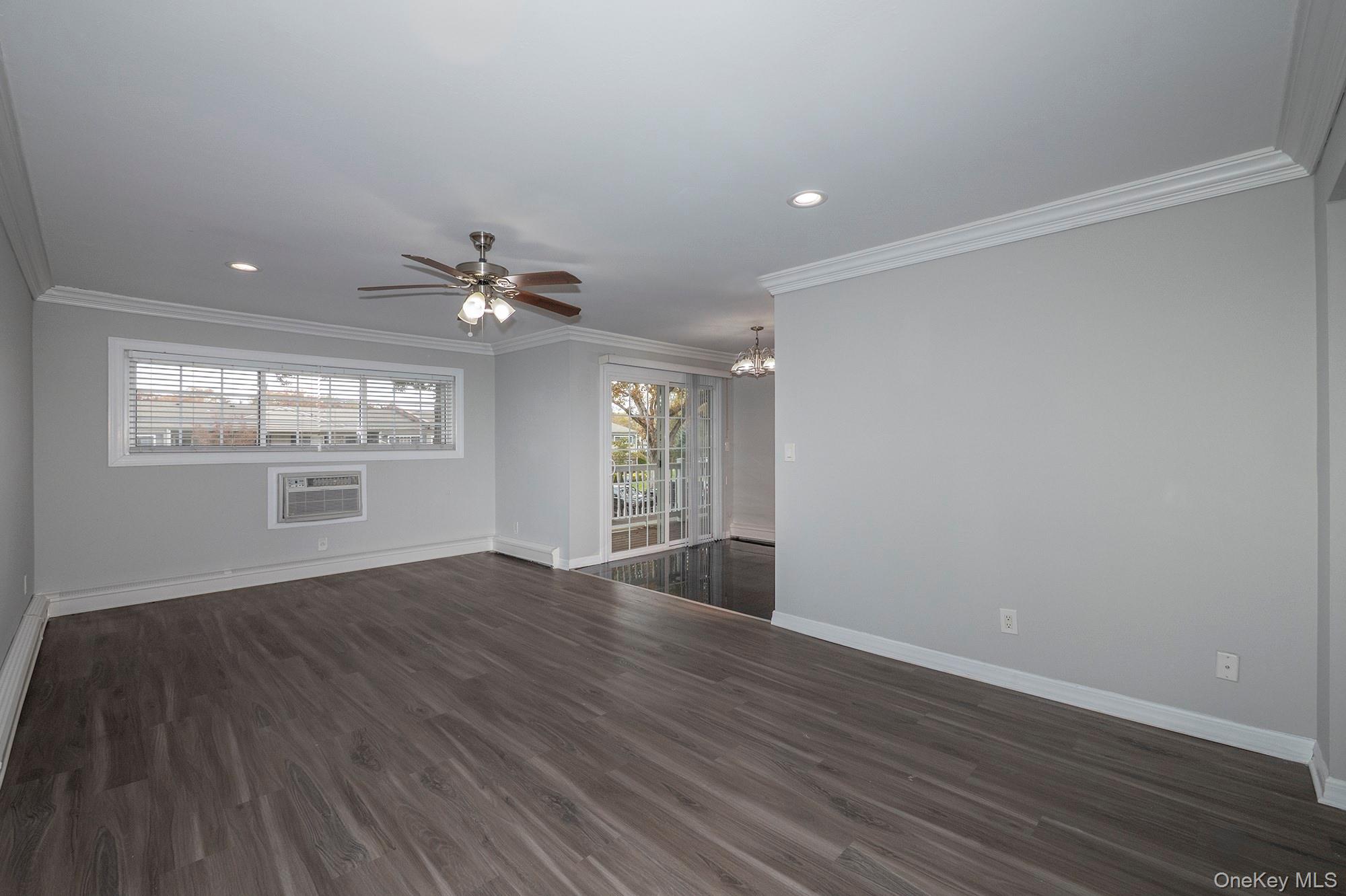 #3 photo, 68 Mount Vernon Avenue, Patchogue , NY 11772