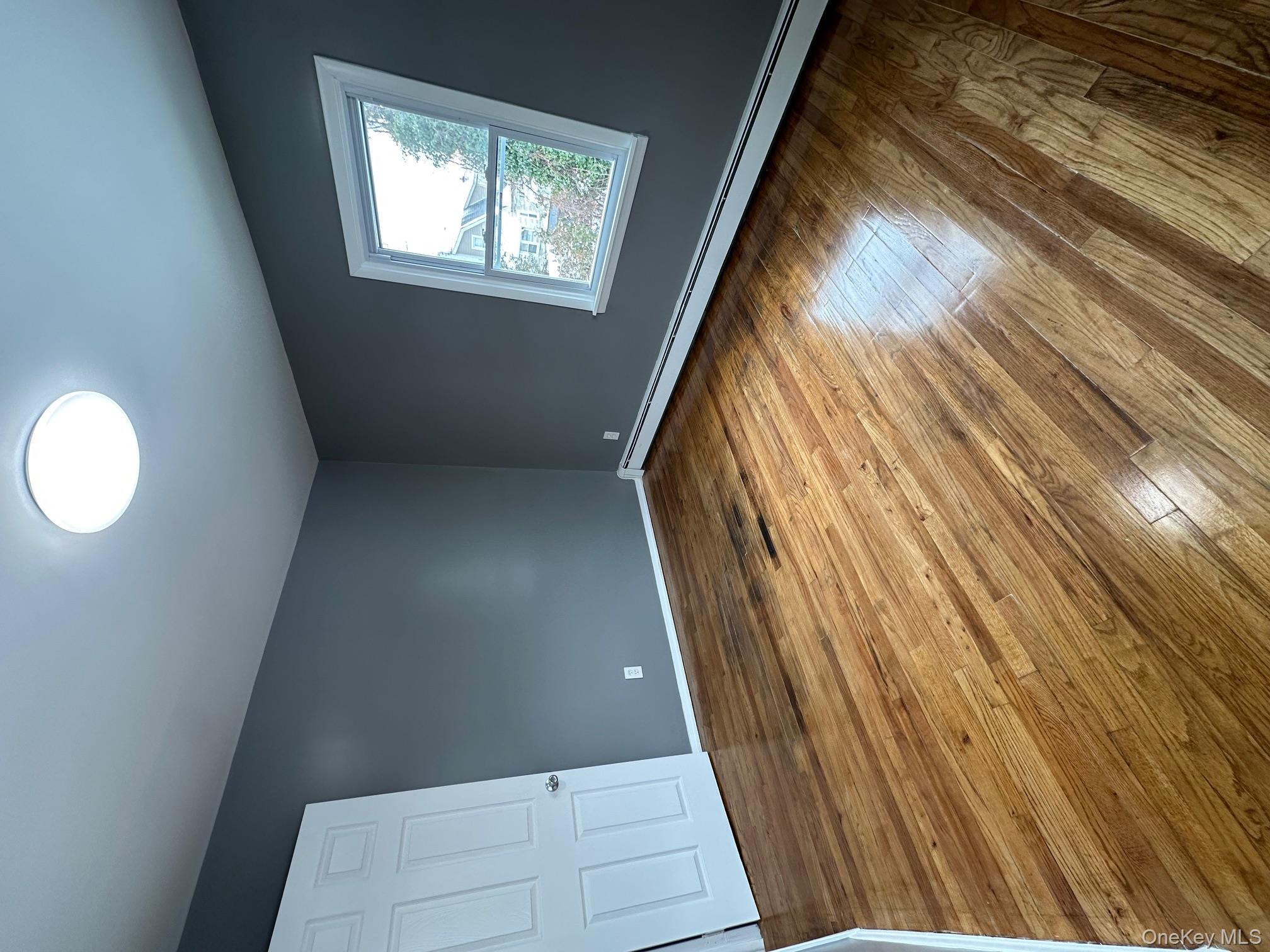 #7 photo, 25 Concord Street, Нассау ‖ Lynbrook , NY 11563