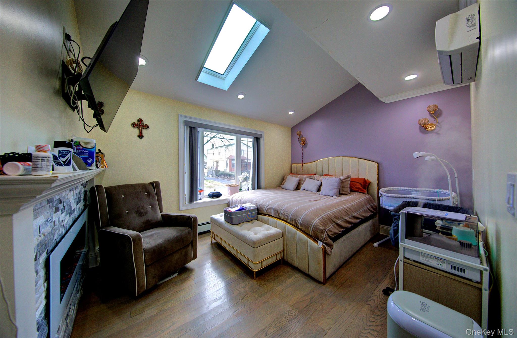 #16 photo, 29 3rd Avenue, East Rockaway , NY 11518