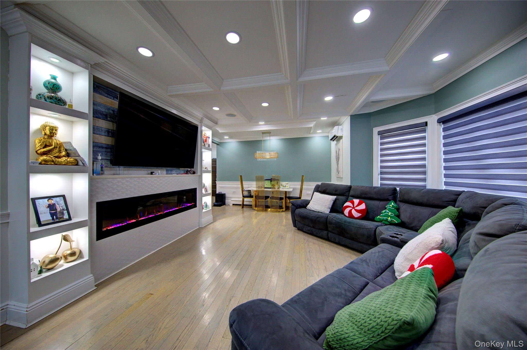 #7 photo, 29 3rd Avenue, East Rockaway , NY 11518