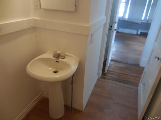 #20 photo, 306 Greeley Avenue, सफ़ोक काउंटी Sayville , NY 11782