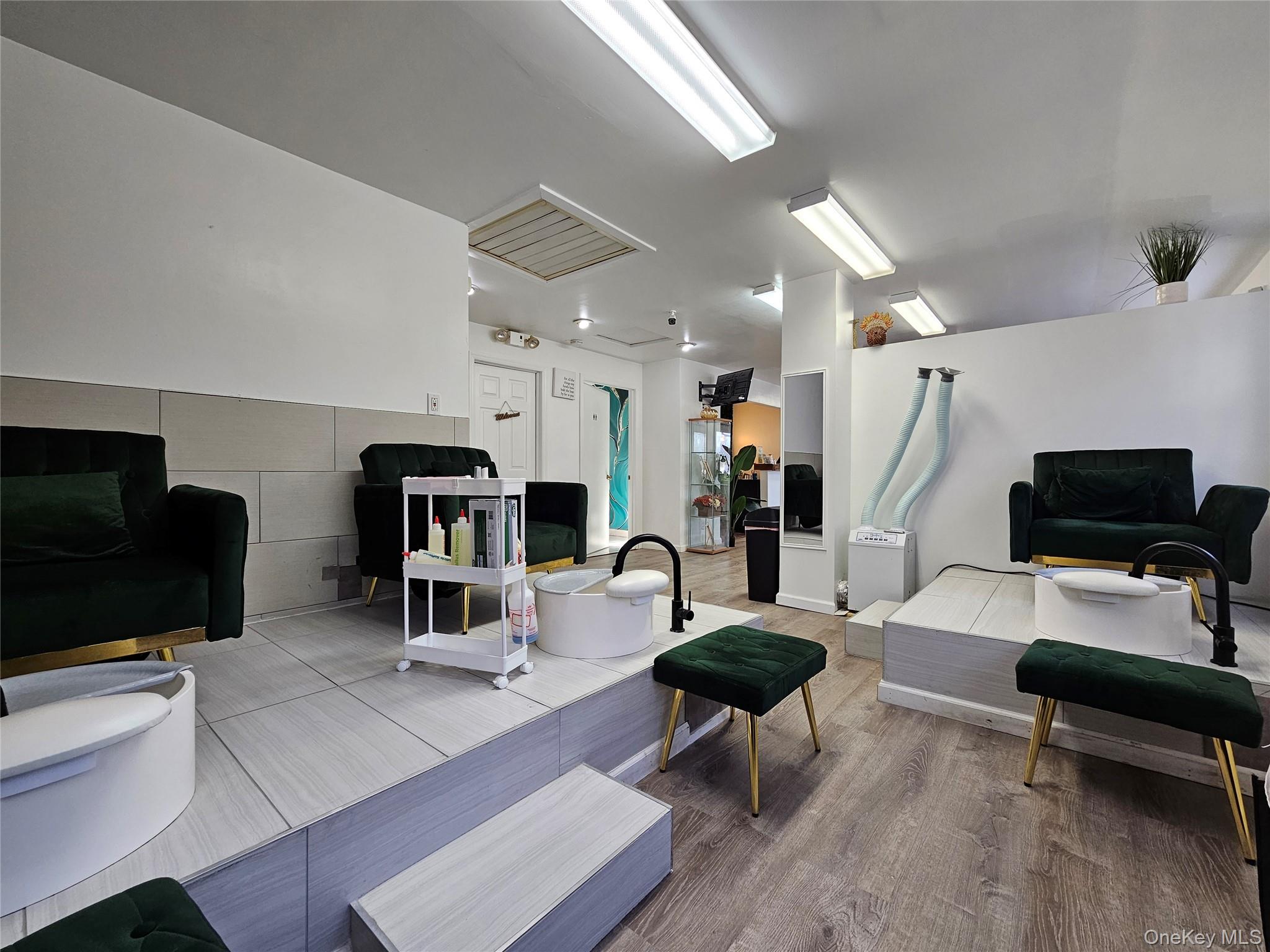 #11 photo, 790 Route 211, Middletown , NY 10941