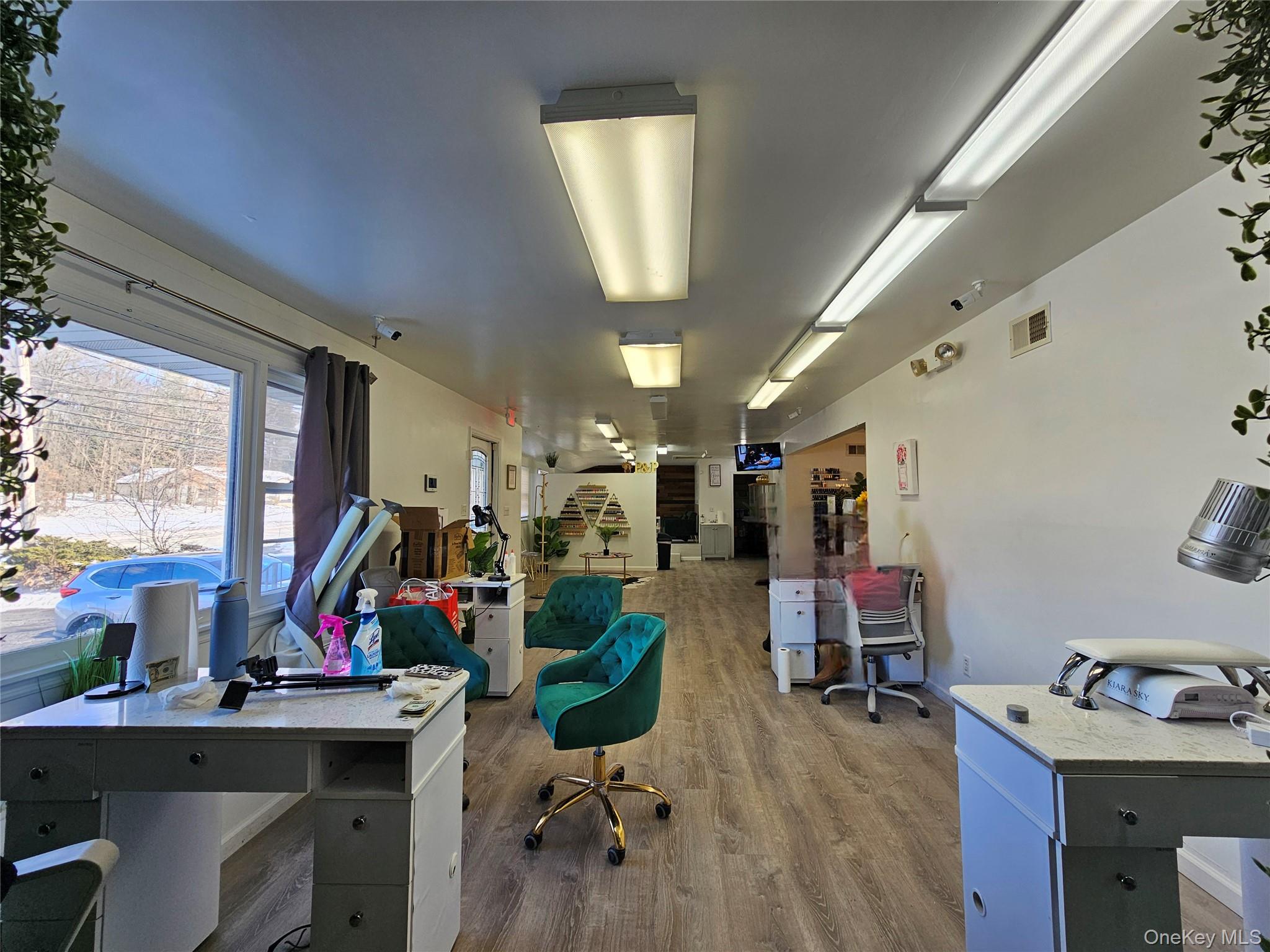 #19 photo, 790 Route 211, Middletown , NY 10941