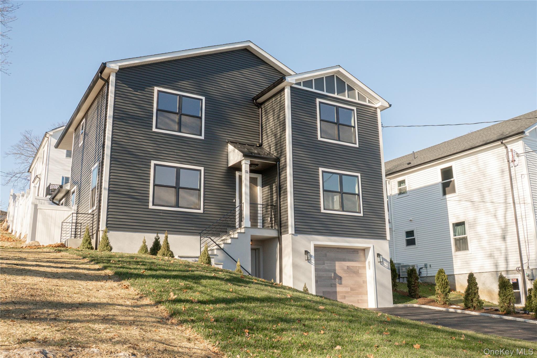 #2 photo, 51 Patmore Avenue, 뉴욕주 Yonkers , NY 10710