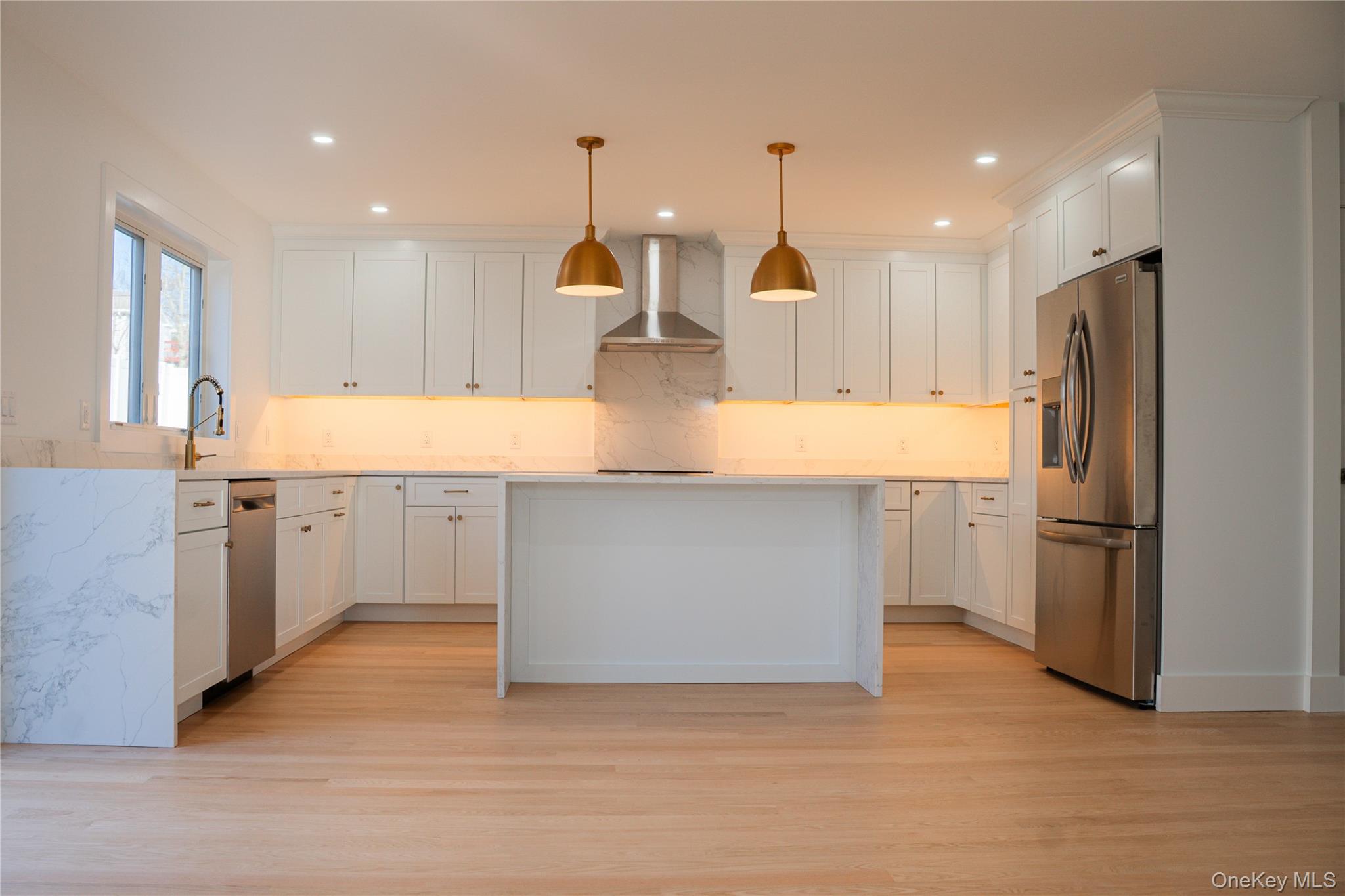 #3 photo, 51 Patmore Avenue, 뉴욕주 Yonkers , NY 10710