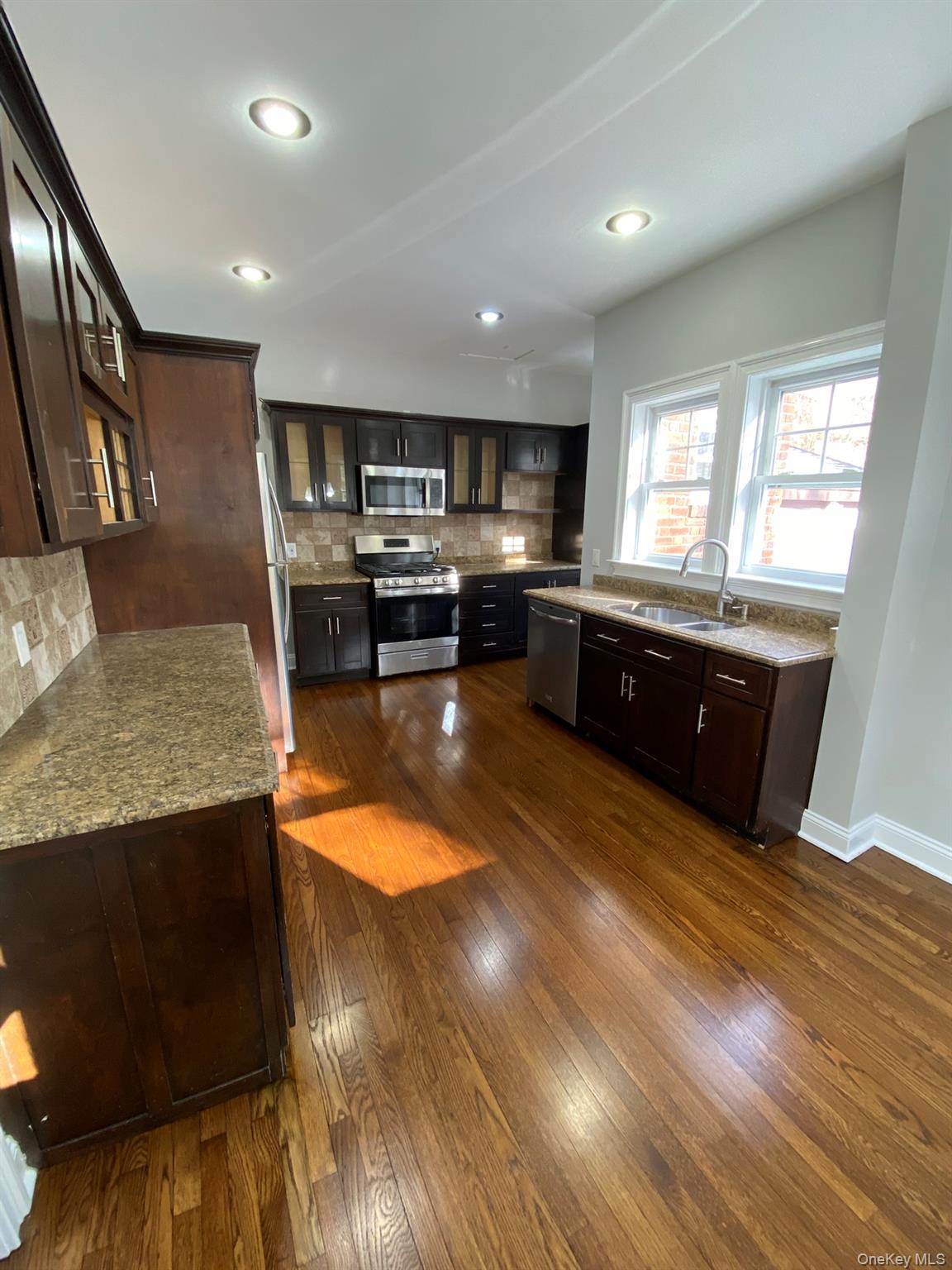 #10 photo, 321 Hayward Avenue, Mount Vernon , NY 10552