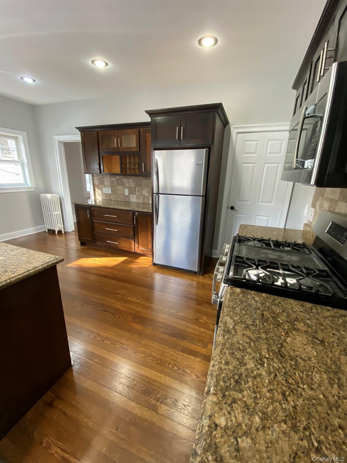 #11 photo, 321 Hayward Avenue, Mount Vernon , NY 10552