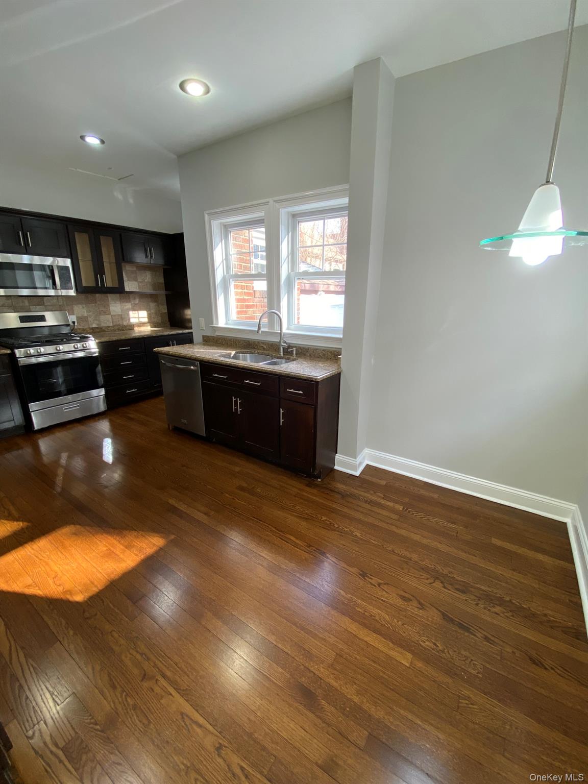 #12 photo, 321 Hayward Avenue, Mount Vernon , NY 10552