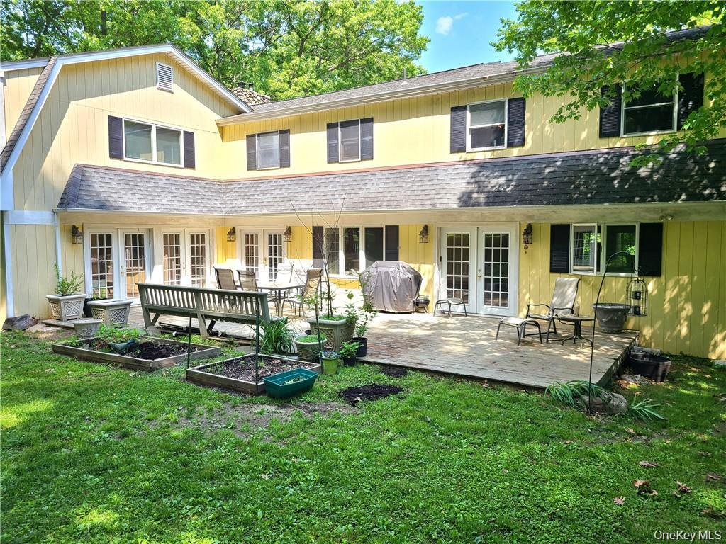 #17 photo, 276 Quaker Road, Pomona , NY 10970