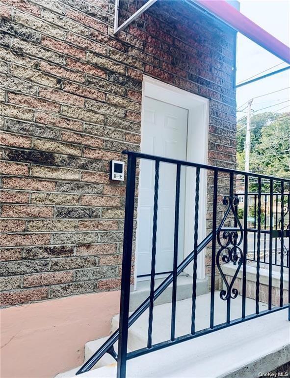 #14 photo, 25 W Hartsdale Avenue, Hartsdale , NY 10530