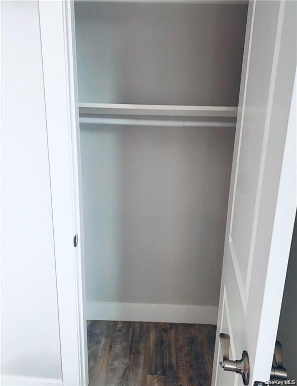 #5 photo, 25 W Hartsdale Avenue, Hartsdale , NY 10530