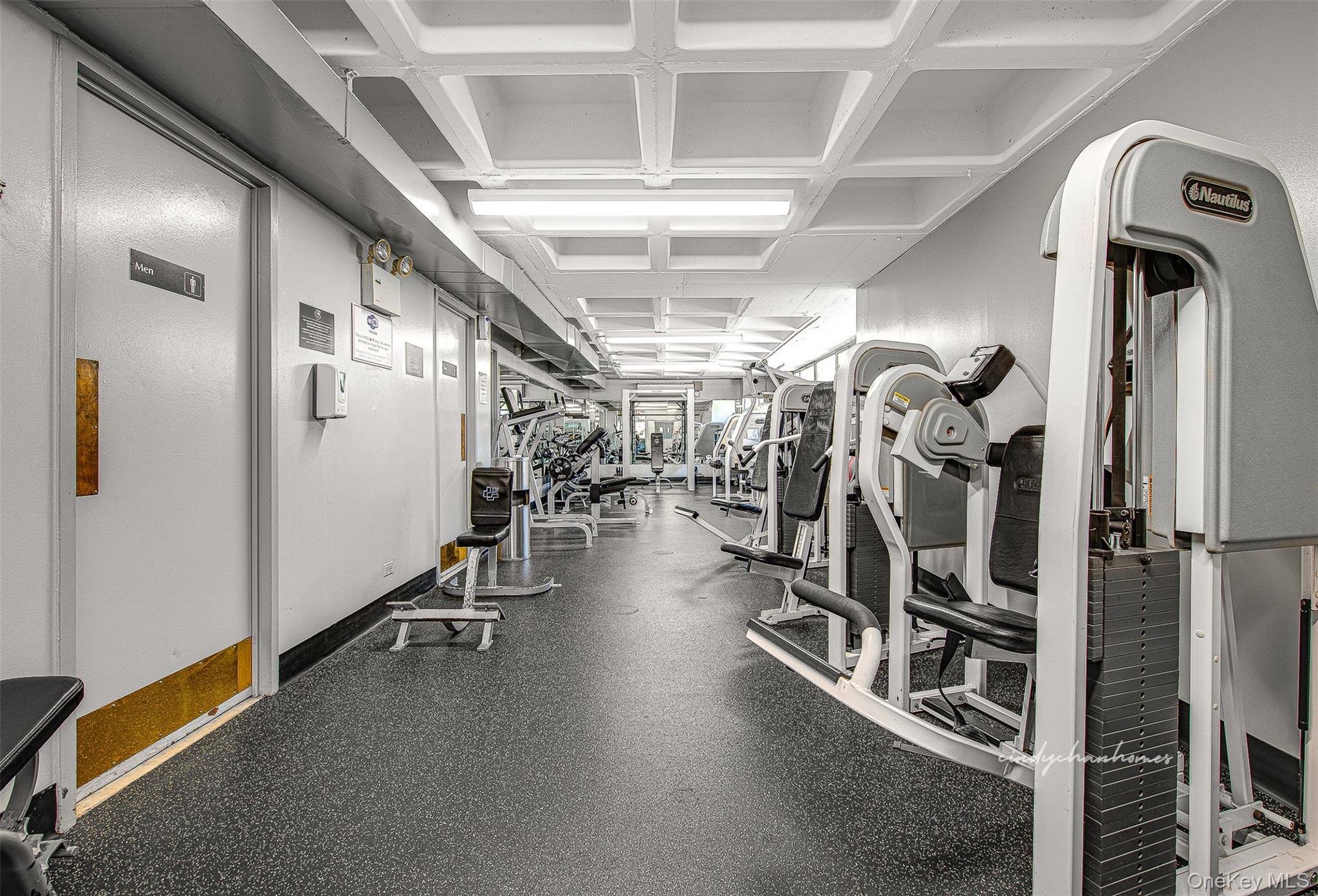 #8 photo, 152-18 Union Turnpike, Flushing , NY 11367