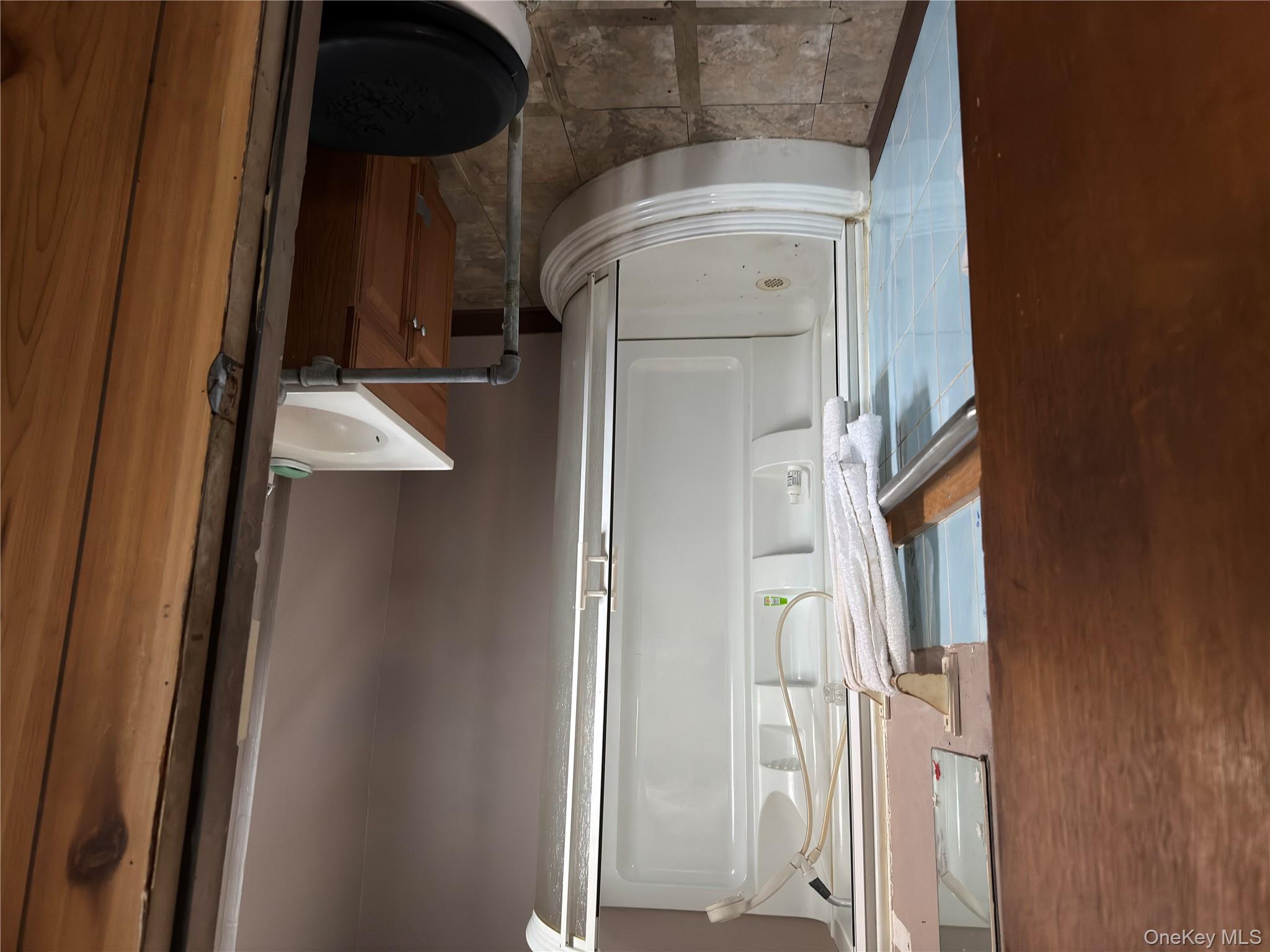 #7 photo, 124-12 7th Avenue, College Point , NY 11356