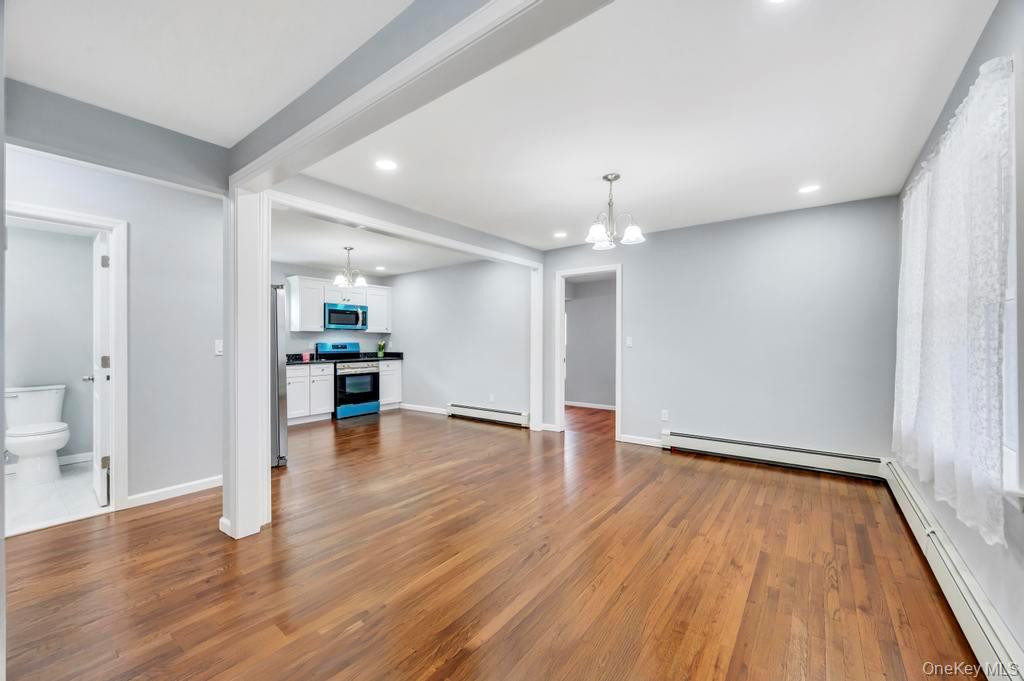 #16 photo, 4 Dourland Road, 東長島 Medford , NY 11763