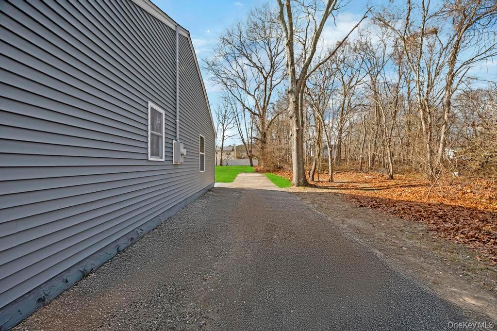 #5 photo, 4 Dourland Road, 東長島 Medford , NY 11763