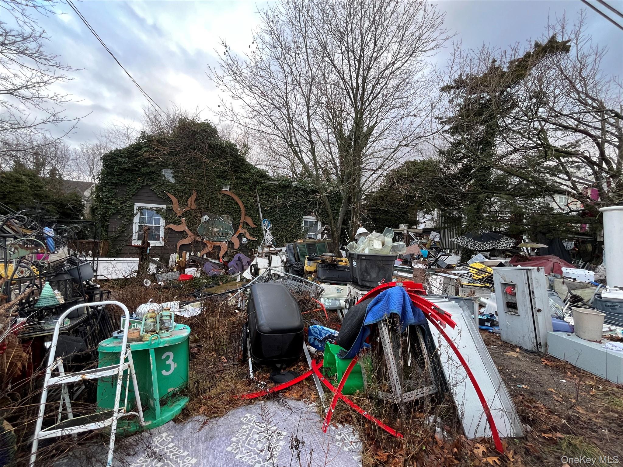 #1 photo, 16 Bransford Street, सफ़ोक काउंटी Patchogue , NY 11772